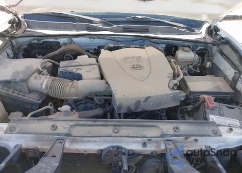 2019 Toyota Tacoma Trd Off Road z USA, uszkodzony, nr VIN 3TMCZ5AN2KM285990